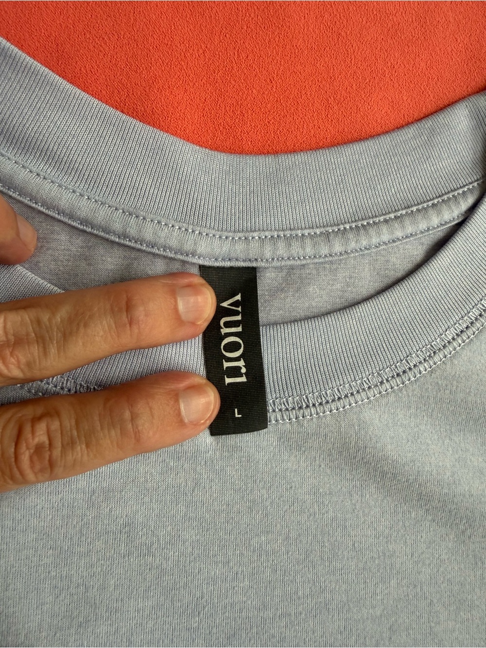 Vuori Energy Tank in Light Blue Size Large - Picture 4 of 5